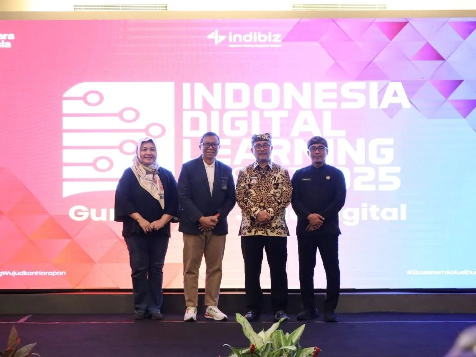 Telkom Ganda Langkah: Tingkatkan Bandwidth Derawan dan Bentuk Generasi Digital Aman melalui CyberHeroes