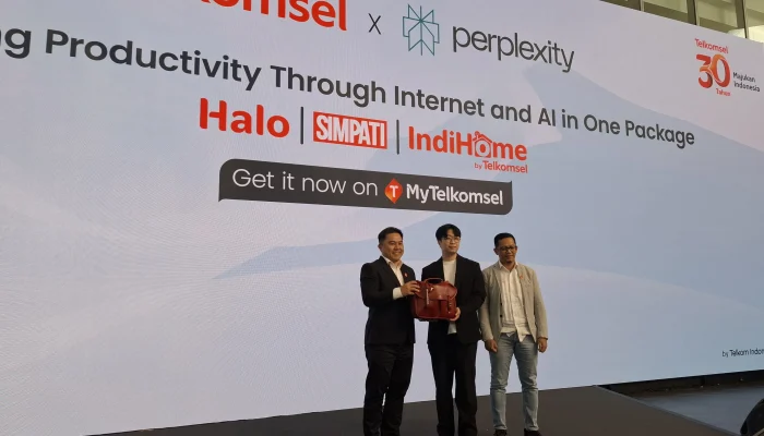 Telkomsel Gencar Strategi Hadapi Gelombang Internet Murah Rp100.000: Inovasi Layanan & Bundling Digital