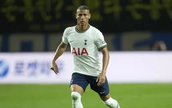 Tottenham Siapkan Serangan Baru: Winger Kelahiran Bauchi yang Pernah Berseragam Degerfors