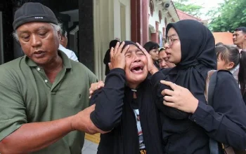 Tragedi Kakek 4 Cucu di Surabaya: Dari Perubahan Sikap Pasca Cerai Hingga Penangkapan Pelaku