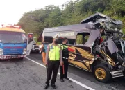 Tragedi Kecelakaan Solo: Mahasiswi Terseret 20 Meter, Terjepit di Ban Truk