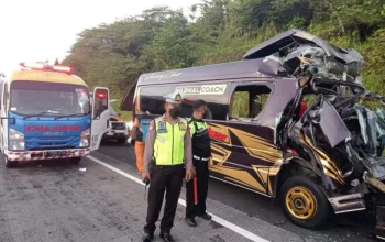 Tragedi Kecelakaan Solo: Mahasiswi Terseret 20 Meter, Terjepit di Ban Truk