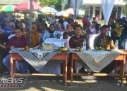 Viral! Tangis Haru Perpisahan Ikhsan, Siswa SMP Sumedang yang Putus Sekolah Demi Jualan Ayam Goreng, Pemerintah Langsung Tanggap