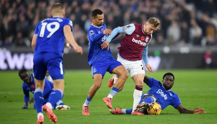 West Ham vs Everton: Drama 2-1 di London Stadium, Kontroversi Penalty & Kritik Wasit