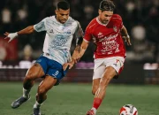 Winger Timnas Indonesia Cetak Gol Mematikan, Bawa Persipura Menuju BRI Super League