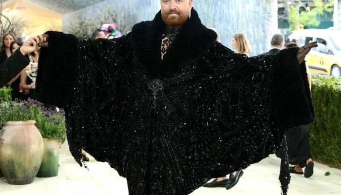8 Gaya Seleb Pria di Met Gala 2026, Sam Smith Curi Perhatian!