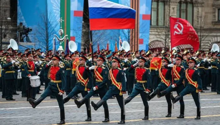 9 Mei: Mengenang Hari Kemenangan Rusia dan Peringatan Lainnya