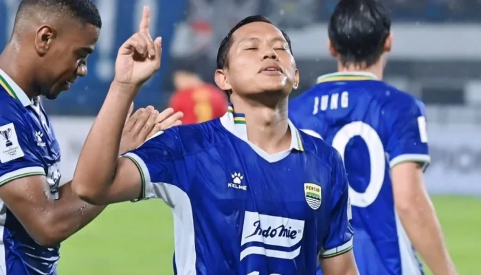 Adam Alis Jadi Pahlawan, Persib Bandung Kalahkan Persija Jakarta di Stadion Segiri