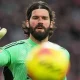 Alisson Becker Siap Gabung Juventus Meski Tanpa Liga Champions