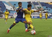 Arema FC Bidik Finis 8 Besar Super League, Marcos Santos Minta Tim Tetap Fokus Lawan PSIM!