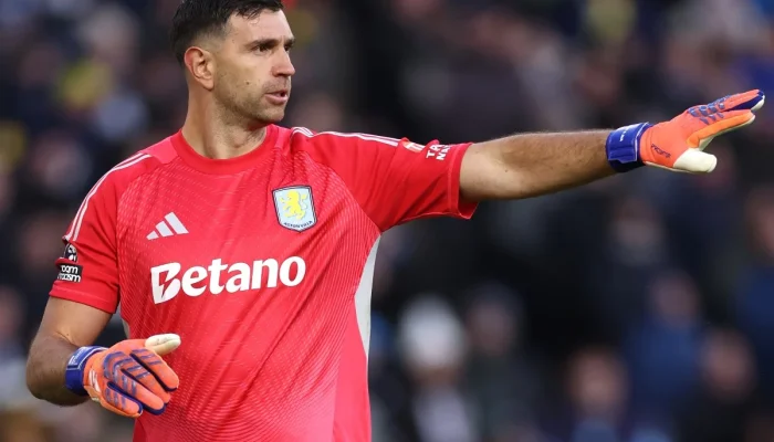 Aston Villa Siap Gantikan Emiliano Martinez, Sementara Liverpool Incar Penjaga Gawang Ini