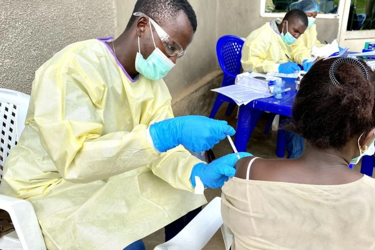 Atlanta Menghadapi Wabah Ebola dan Persiapan untuk Musim Olahraga