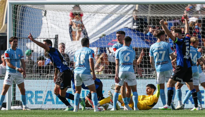 Auckland FC Siap Guncang Melbourne City di Final Eliminasi A-League