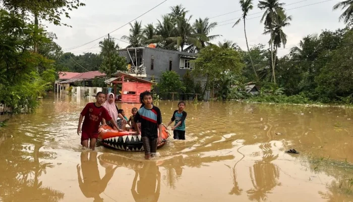 Banjir di Kendari: Korban Jiwa dan Kerusakan Infrastruktur