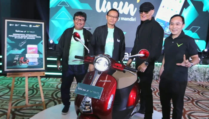 Bank Mandiri dan Pengemudi Ojek: Kebiasaan Unik dan Kepedulian Sosial