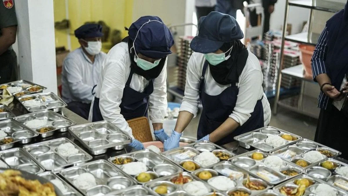 BEM IPB Tolak Dapur MBG di Kampus, Sindir BGN dan Kasus Korupsi