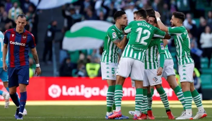 Betis Mengalahkan Levante di Laga Terakhir LaLiga, Adrián Pemain Betis Mengucapkan Selamat Tinggal