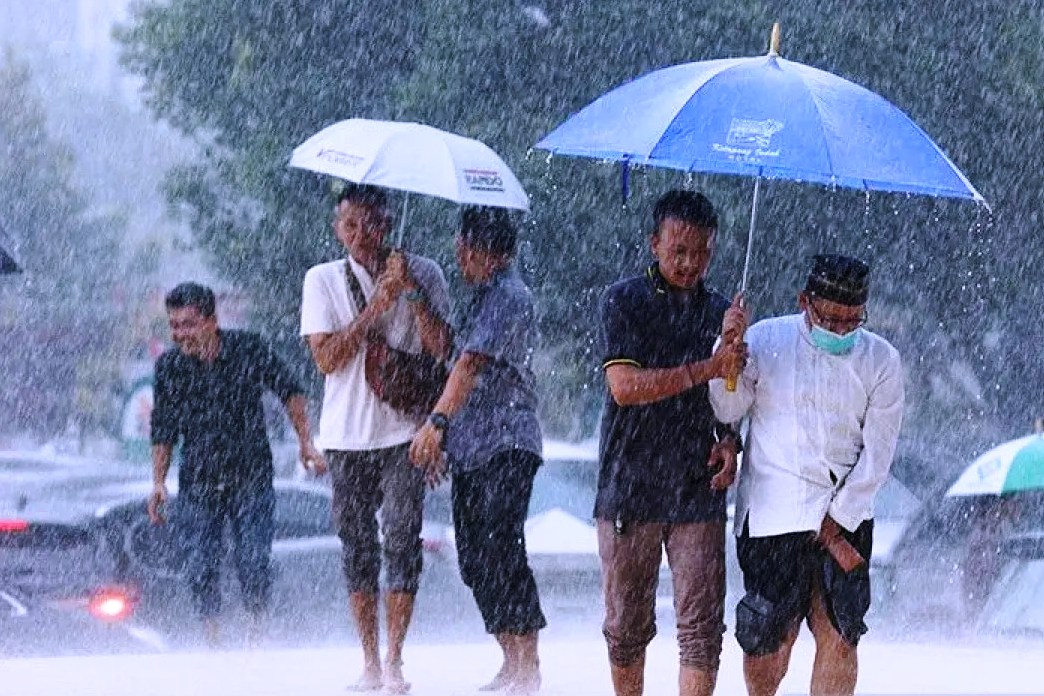 BMKG: Wilayah yang Berpotensi Hujan Lebat dan Angin Kencang pada 24-25 Mei 2026