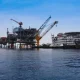 Chevron dan Perusahaan Lain Menghasilkan Miliaran Dolar dari Konflik di Timur Tengah