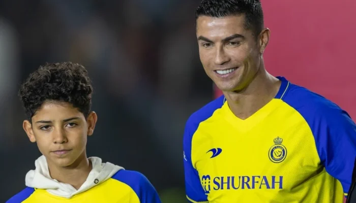 Cristiano Ronaldo Jr. dan Ayahnya Siap Berlaga di Piala Dunia 2030?