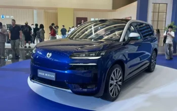 Denza N9, SUV Plug-in Terbaru dengan Kemampuan Charging Cepat