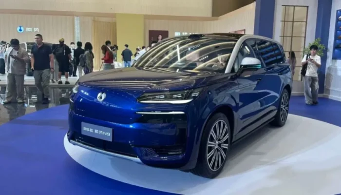 Denza N9, SUV Plug-in Terbaru dengan Kemampuan Charging Cepat
