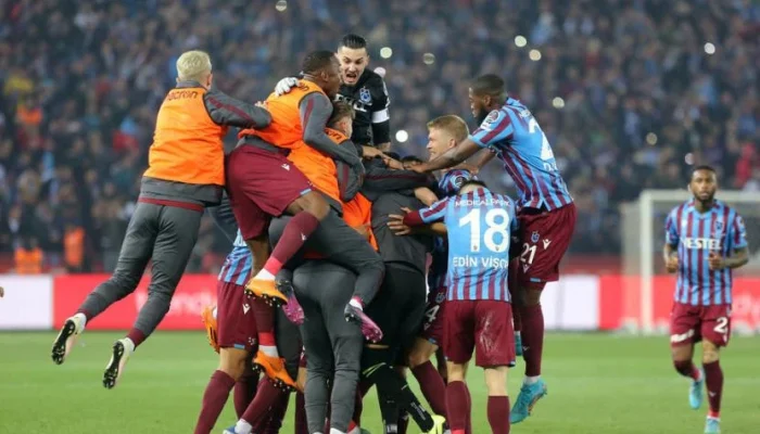 Drama Persaingan di Liga Super Turki: Galaksi Istanbul Berseteru, Manajer Baru, dan Dampak Klasemen Musim 2025/2026