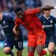 Eli Junior Kroupi Jadi Bintang Baru yang Dikejar Manchester United dan Barcelona