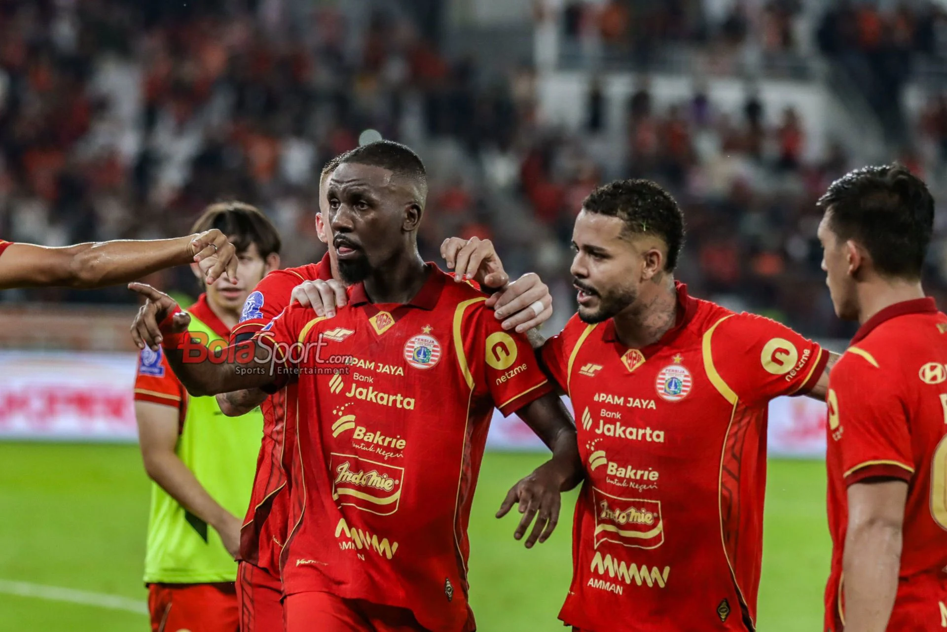 Emaxwell Souza: Antara Persija dan Persib, Pemain Andalan Siap Pindah?