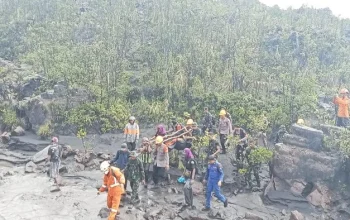 Erupsi Gunung Dukono Berujung 3 Pendaki Tewas, Guide-Porter Diduga Lalai