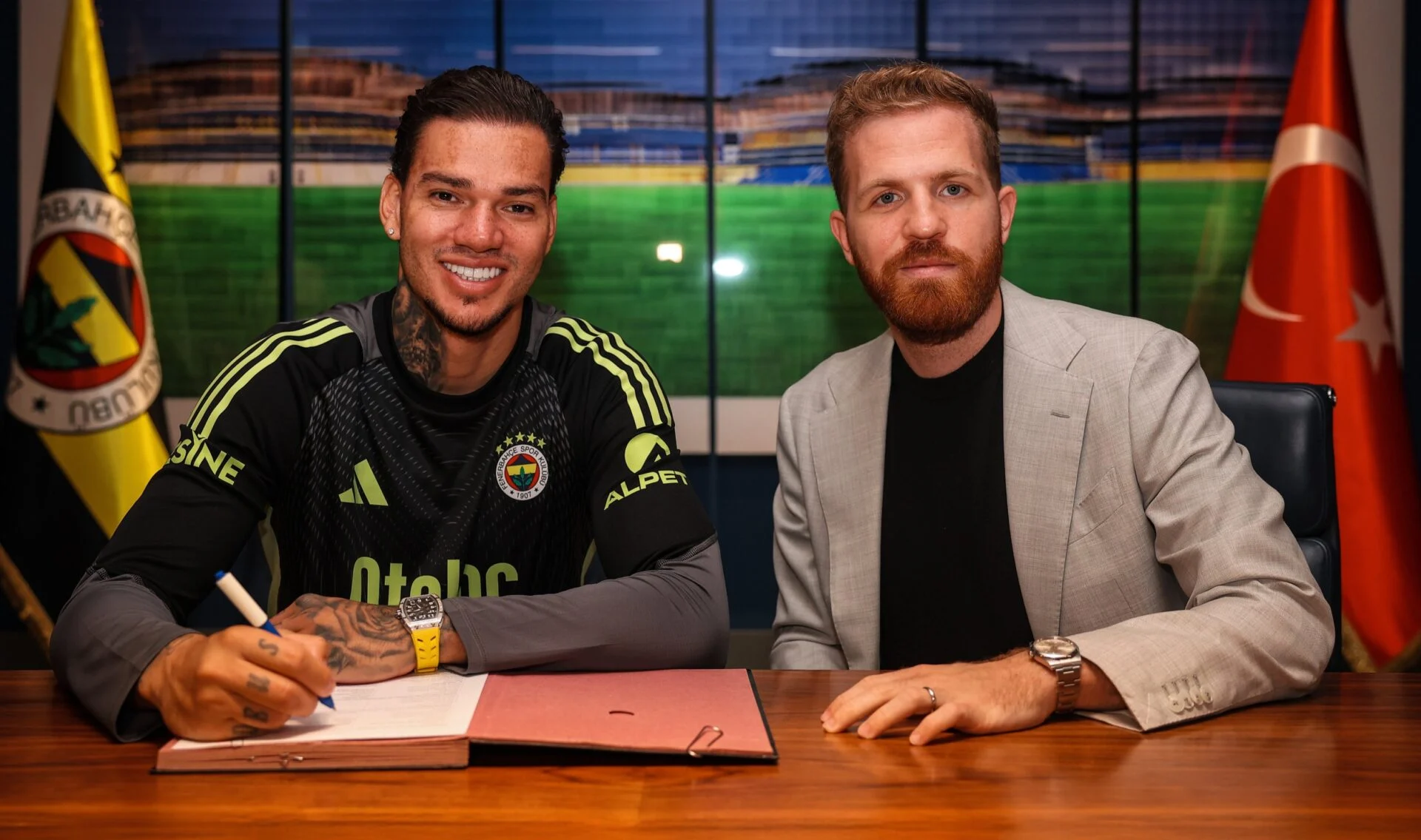 Fenerbahce dan Sorotan Sepak Bola Eropa: Jadon Sancho, Ederson, dan Bisseck