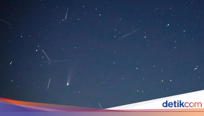 Fenomena Langit Mei 2026: Hujan Meteor dan Blue Moon Menghiasi Langit