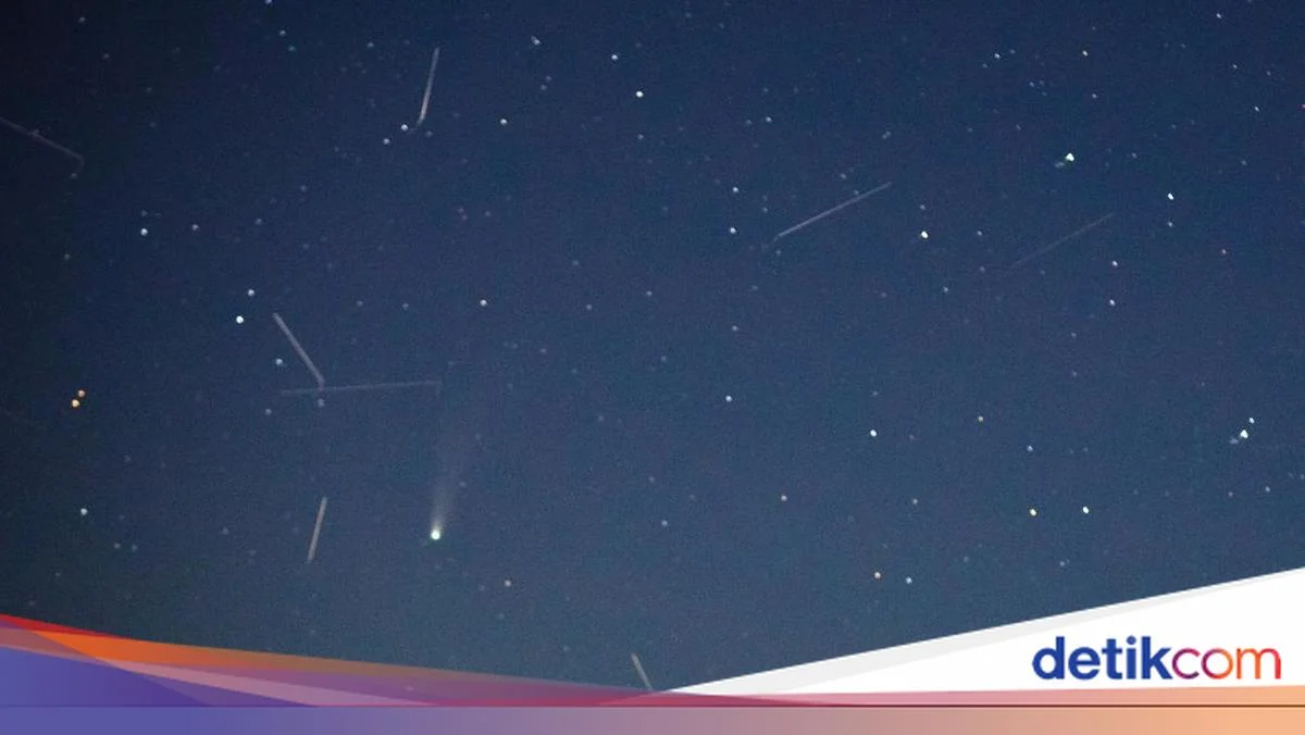 Fenomena Langit Mei 2026: Hujan Meteor dan Blue Moon Menghiasi Langit