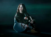Film Ava dan Fenomena Musik Billie Eilish yang Menggemparkan Dunia Hiburan