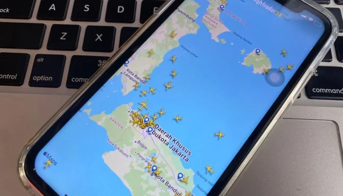 Flightradar24: Alat Pelacak Penerbangan yang Mengungkapkan Rahasia di Balik Penerbangan