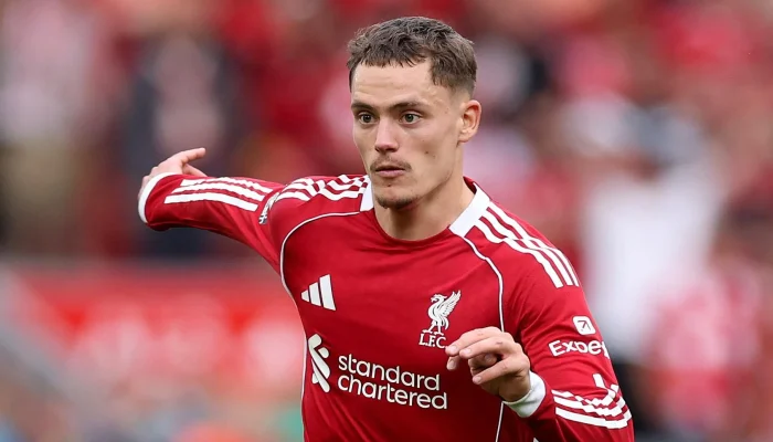 Florian Wirtz Gagal Bersinar di Old Trafford: Kritik Mantan Liverpool dan Solusi Taktik Baru