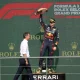 Frank Zappa dan Max Verstappen: Dua Tokoh Berbeda dengan Semangat yang Sama