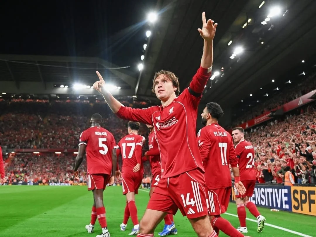 Freddie Woodman Gagal Selamatkan Liverpool, United Raih Kemenangan Dramatis di Old Trafford