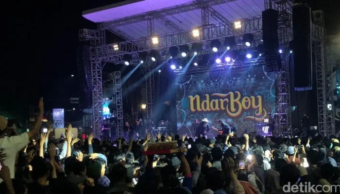 Genk Meriahkan Jogja Financial Festival 2026 dengan Penampilan Ndarboy