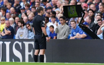 Griezmann dan Kontroversi VAR di Liga Inggris: Apakah Sistem Ini Sudah Tidak Berguna?