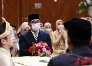 Gubernur Jawa Barat Jadi Saksi Nikah Difabel di KUA Bale Endah, Tekad Layanan Inklusif Meski Libur