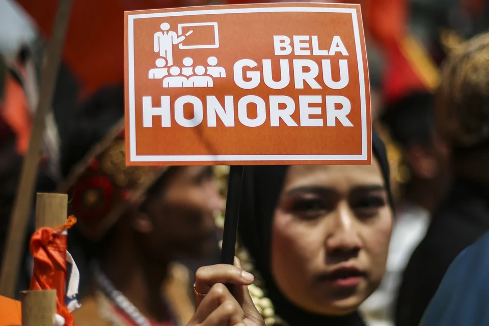 Guru Honorer Tidak Dilarang Mengajar pada 2027, Pemerintah Pastikan Kepastian Hukum dan Keadilan