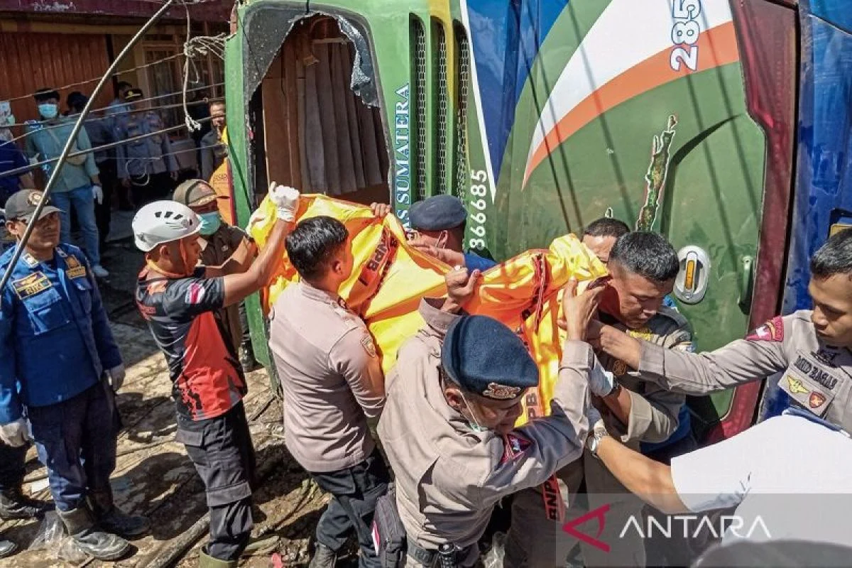 Gus Hilman dan Kecelakaan Maut: Mengungkap Fakta di Balik Berita