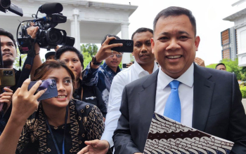 Haji Isam, Sang 'Crazy Rich Kalsel', Borong Saham PACK Rp936 Miliar dan Geser Taipan Mochtar Riady
