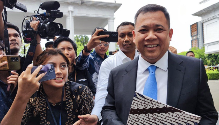 Haji Isam, Sang ‘Crazy Rich Kalsel’, Borong Saham PACK Rp936 Miliar dan Geser Taipan Mochtar Riady