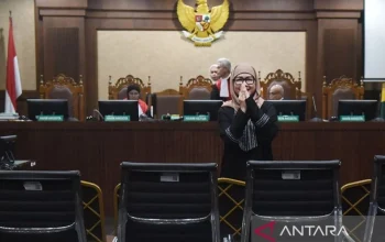 Hakim Nyatakan Negara Rugi US$113 Juta, Mantan Direktur Gas Pertamina Hari Karyuliarto Divonis 4,5 Tahun Penjara