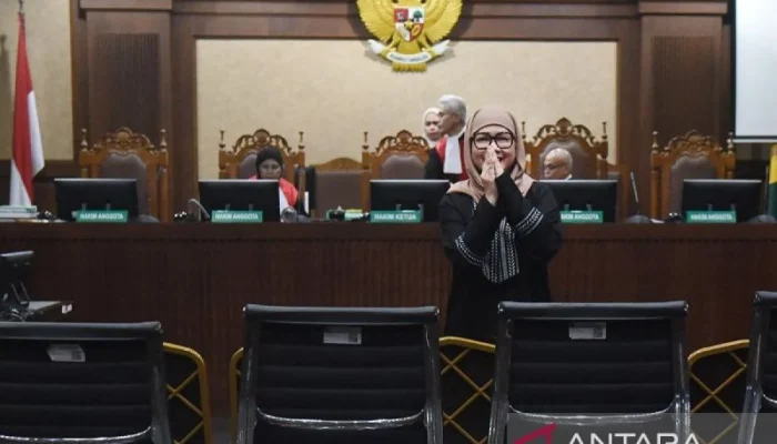 Hakim Nyatakan Negara Rugi US$113 Juta, Mantan Direktur Gas Pertamina Hari Karyuliarto Divonis 4,5 Tahun Penjara