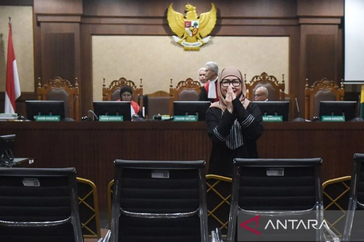Hakim Nyatakan Negara Rugi US$113 Juta, Mantan Direktur Gas Pertamina Hari Karyuliarto Divonis 4,5 Tahun Penjara