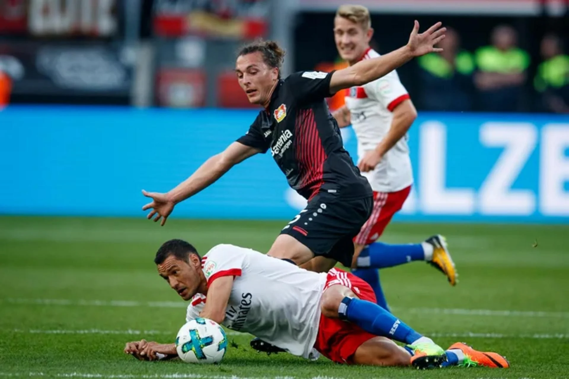 Hamburger SV Hadapi Bayer Leverkusen di Laga Terakhir Bundesliga