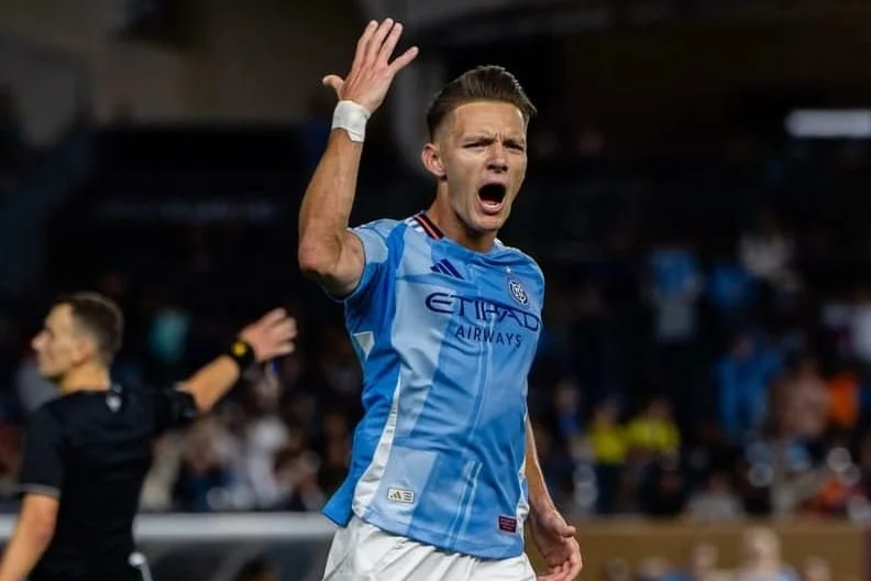 Hannes Wolf Hattrick Bawa NYCFC Pukul Columbus Crew 3-0